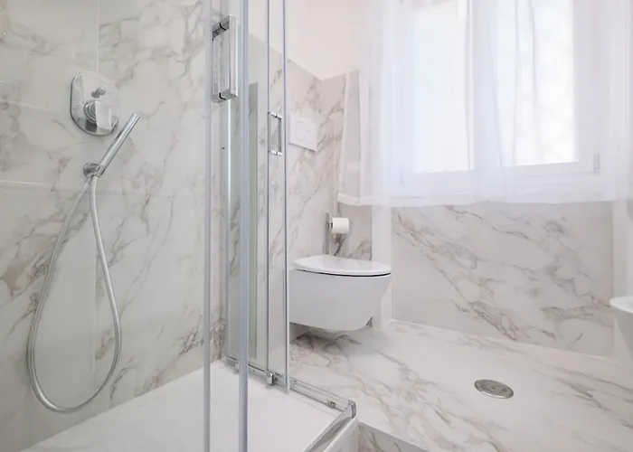 Ampio A 2 Passi Dal Centro Apartment Rom