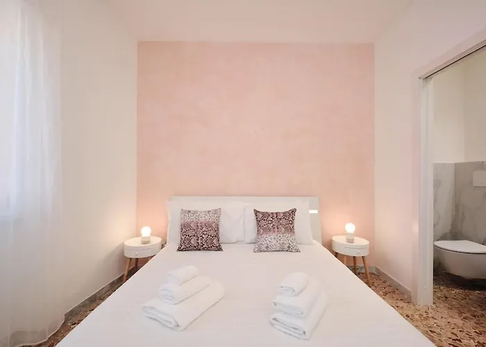 Ampio A 2 Passi Dal Centro Apartment Rom